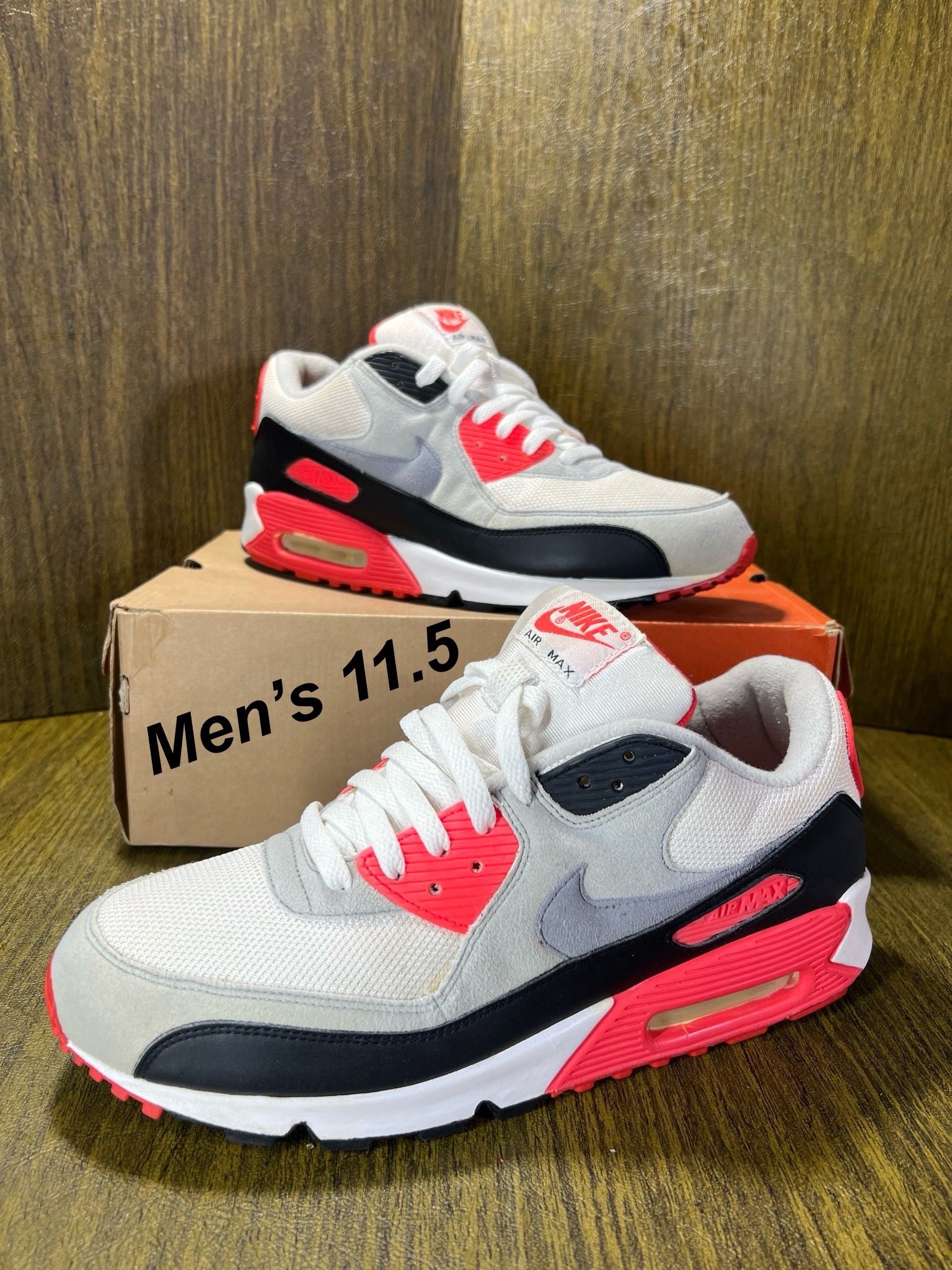 NIKE / Air Max 90 Classic Infrared VINTAGE 2005 Shoes Kicks / 313096 101 / Men’s 11.5 / Like New w/ Box!! Worn 1x / White, Grey’s & Infrared