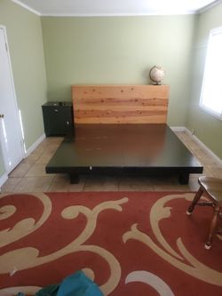 Platform Bed 