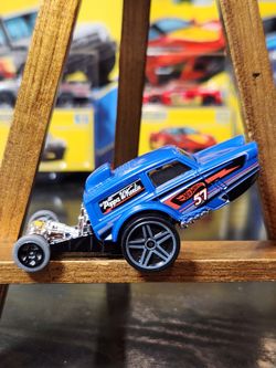 Hot Wheels Poppa Wheelie
