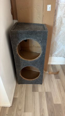 Dual 12 inch sealed box
