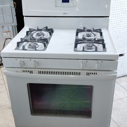 Gas stove and Refrigerator works great