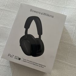Bowers and Wilkins Px7 s2e