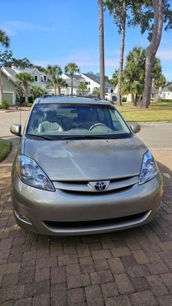 2010 Toyota Sienna