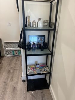 Standing display