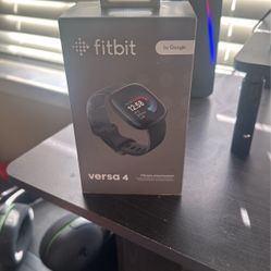 Fitbit Versa 4