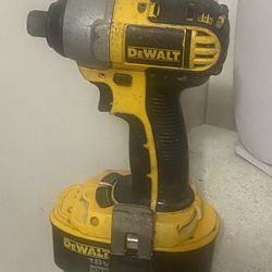 18V DEWALT cordless impact drill in perfect condition, works well, just missing the charger, asking for $30 firm price.