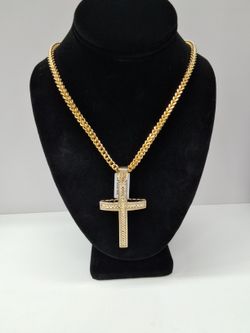 14kt. Stone Cross