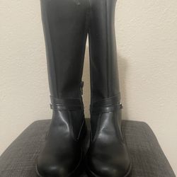 Girls Boots