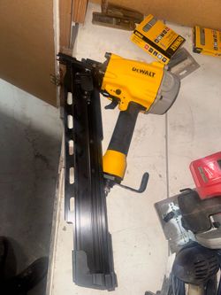 Pneumatic 28-Degree Corded Framing Nailer
