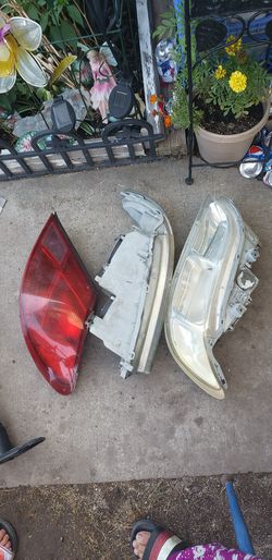 Acura CL 2.2;1997, 2 Front Lights And 1 Back Light For Sale, 3 Lights For $50