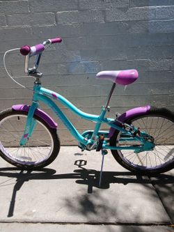 20 inch Schwinn Sunnyside Girl Bike. $70 OBO