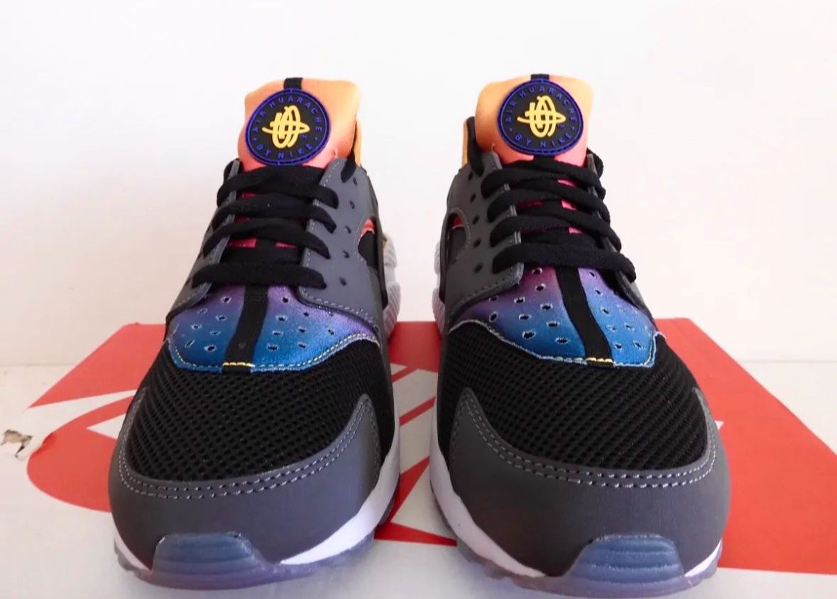 Nike Air Huarache Rare Rainbow Neoprene Basketball Shoes (Like New)