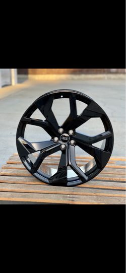 Audi q7 q8 Etron 23” new blk rsq Styie new rims tires sets