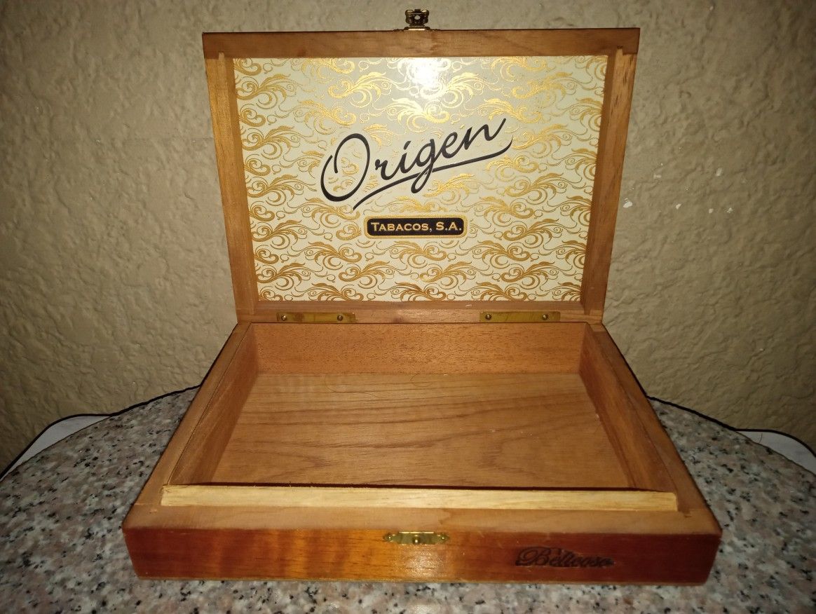 Old Cigar Boxes