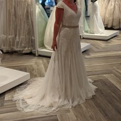 Wedding Dress Size 8