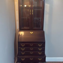 Ethan Allen Secretary Display Cabinet 
