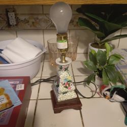 $40antique Lamp