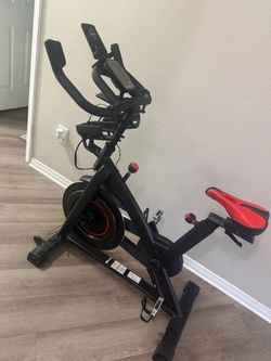 Bowflex C6 indoor cycling bike