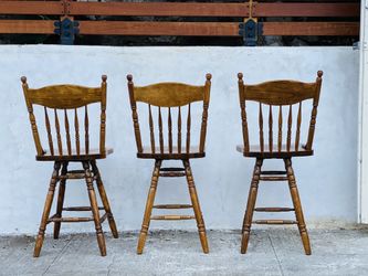 Classic Revolving Bar Stool