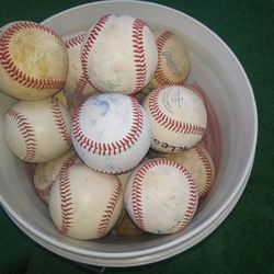 22 BASEBALL ⚾ BASEBALLS LEATHER MISCELLANEOUS for Only $60!Betta Hurry!
