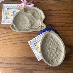 Vintage 2 NEW Brown Bag COOKIE ART Molds EASTER BUNNY 1983 EGG 1988 & Cookie Recipe Book