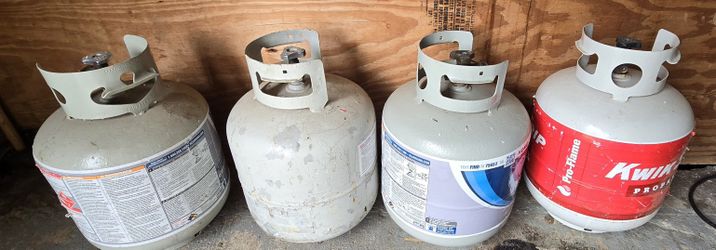 Propane Tanks