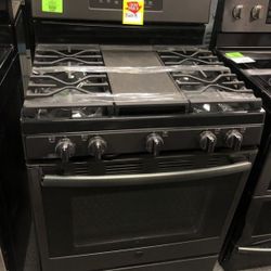 GE Gas Stove Appliance 73 Y4