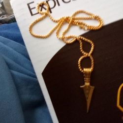 Arrow Necklace