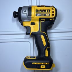 DeWalt XR Impact Driver DCF 887