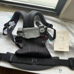 Baby Bjorn Carrier Harmony