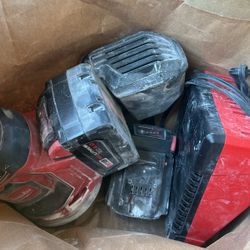 Milwaukee Sander