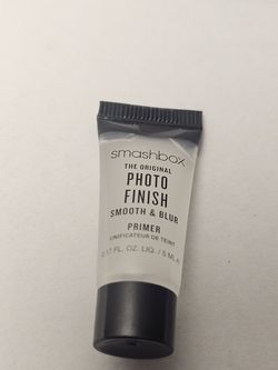 Smashbox Photo Finish Primer - White & Black Tube 0.12 Fl Oz Sample Size