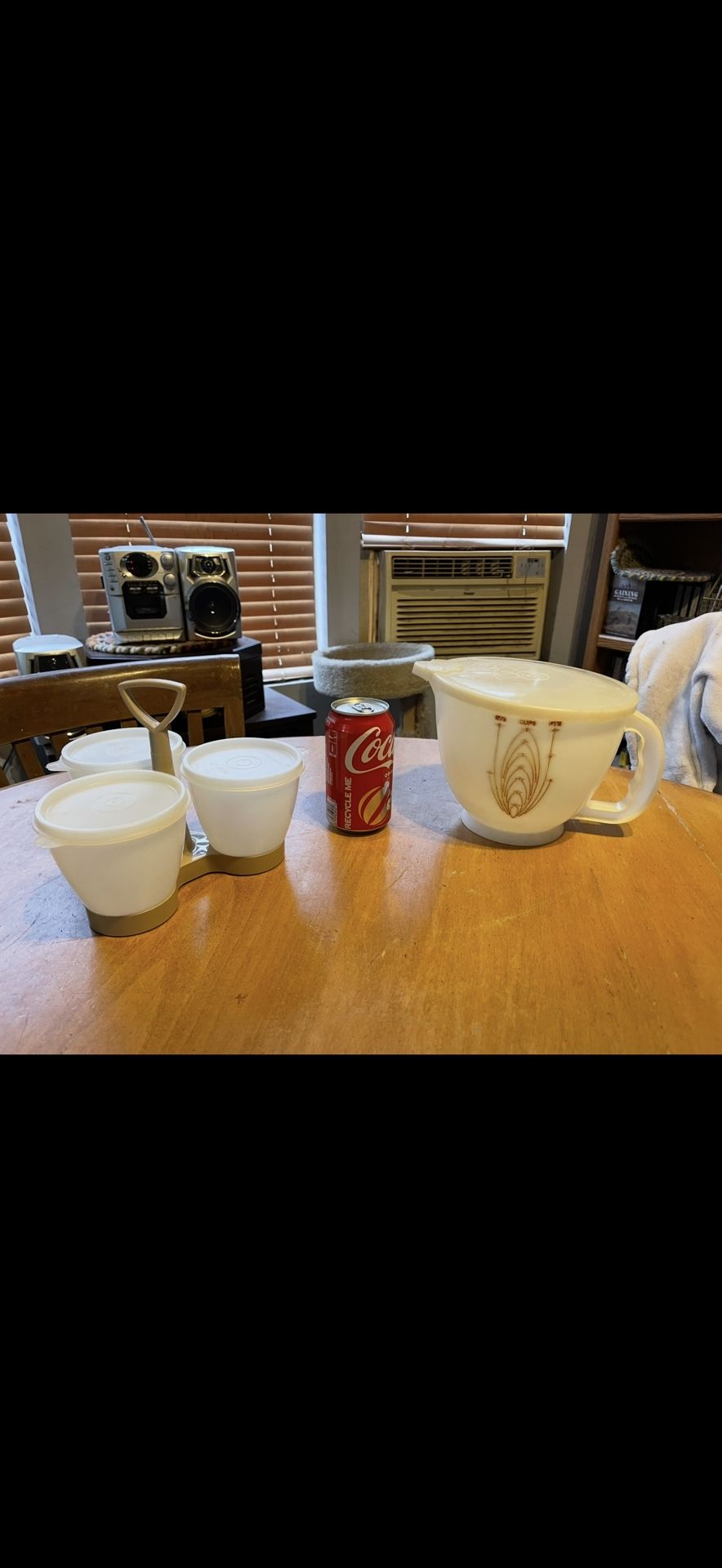 Tupperware server and measuring cup. $6 each. In Rochester wa.