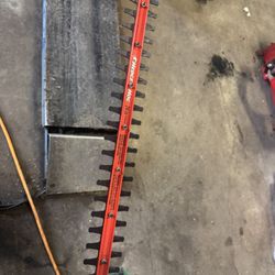 Black & Decker Hedge Trimmer