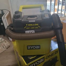 Ryobi One Gal Wet Dry Vacuum