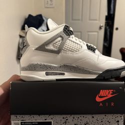 New Air Jordan 4 White cement size 8