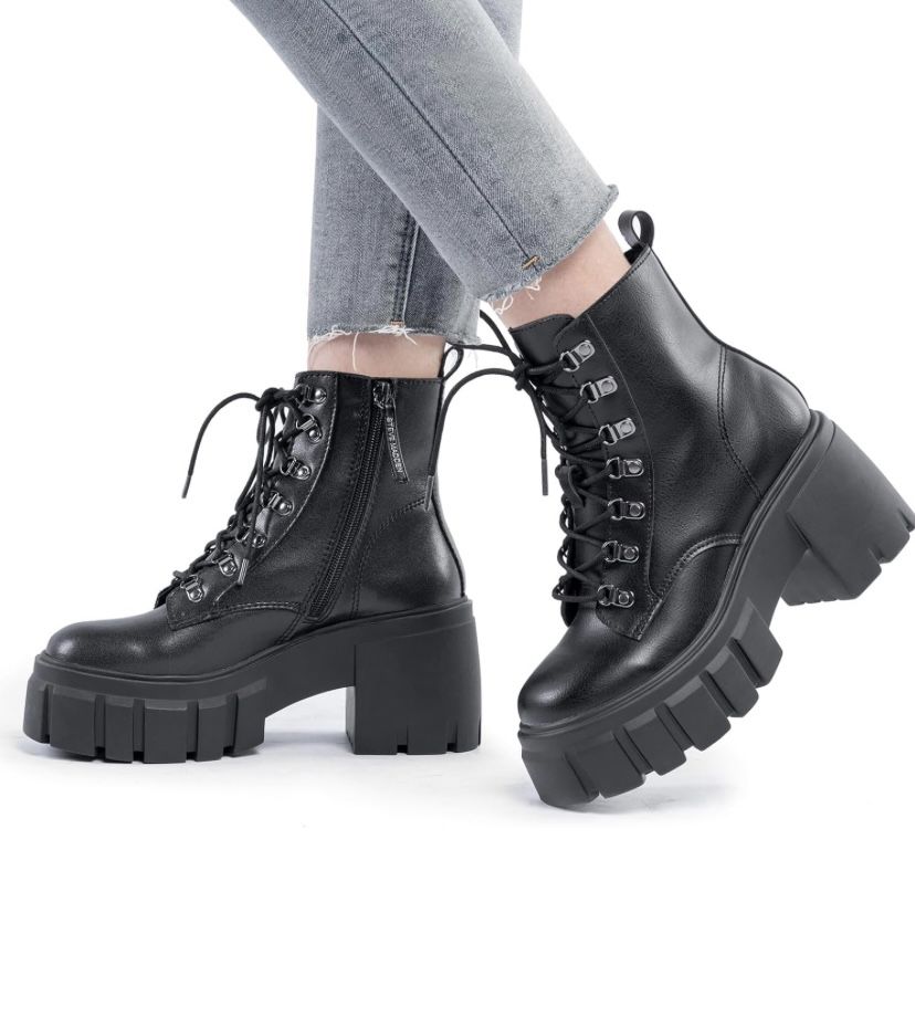 FITORY Women’s Combat Boots Lightweight