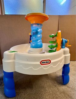 Water table for kids
