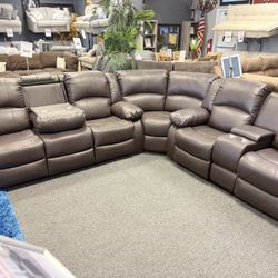 Sectional Recliner 