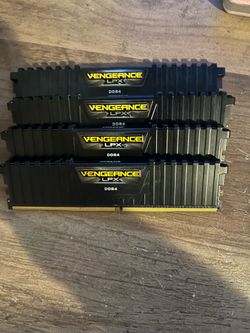 Ram ddr4 corsair Vengeance 4x16 gb (64 GB total)
