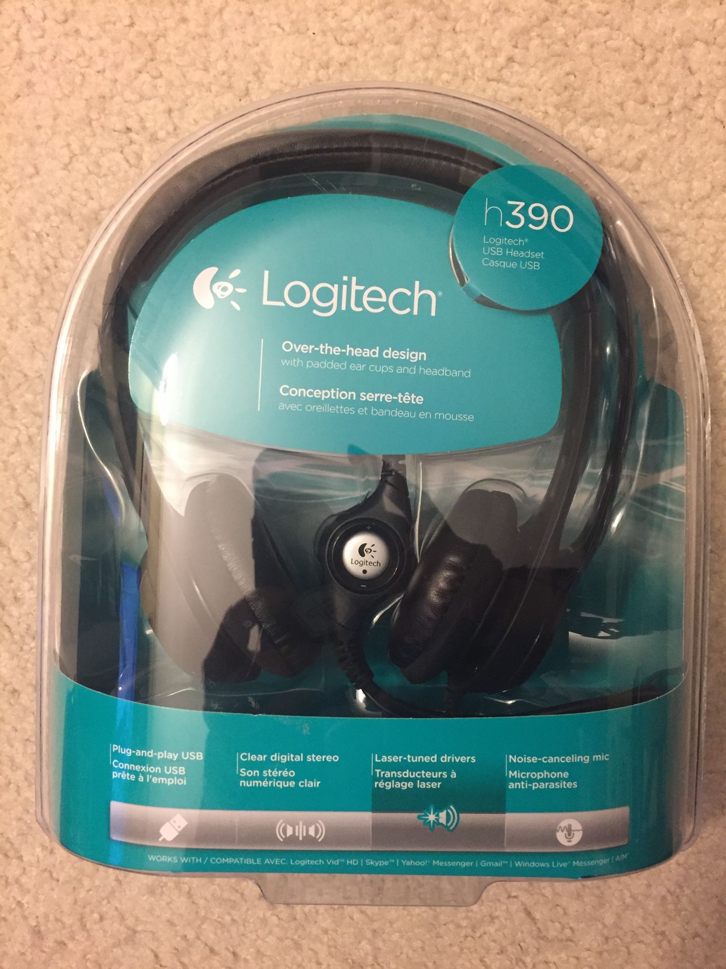 Logitech H390 USB Headset With Mike, NEW