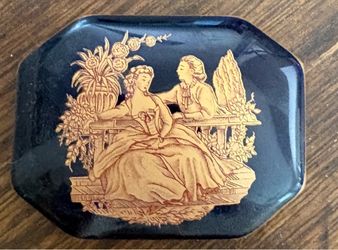 Vintage Limoges Castel France porcelain trinket box