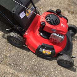 Brand New Never Used Craftsman M110 Lawn Mower Only 1 Month Old 