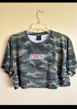 Women’s Obey Worldwide Camo Crop Top Tee Size Medium