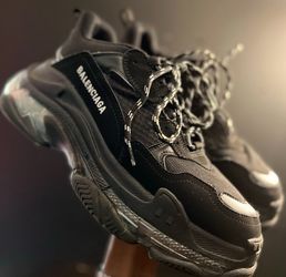 Balenciaga Triple S
