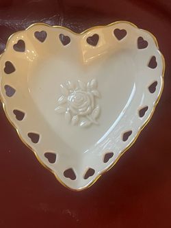 Lenox gold trimmed China heart dish