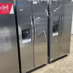 33 Frigidaire Side By Side Refrigerator