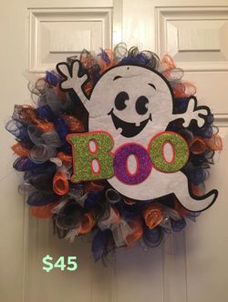 Handmade Halloween wreath NEW