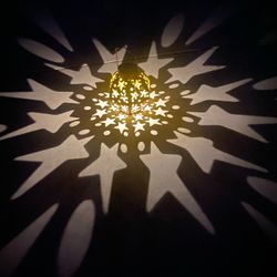 Hanging Solar Pathway Light