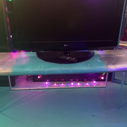 LG 37/30 TV w/stand GREAT CONDITION 